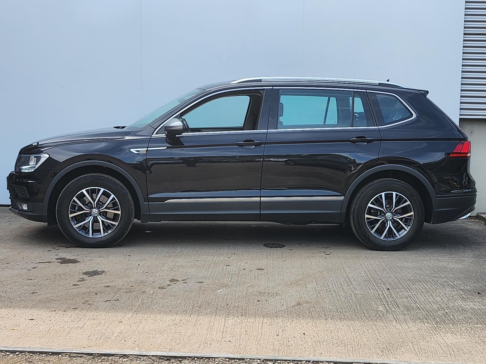 Volkswagen Tiguan Allspace, Comfortline 2.0 TDI 147kw DSG - fotka 3