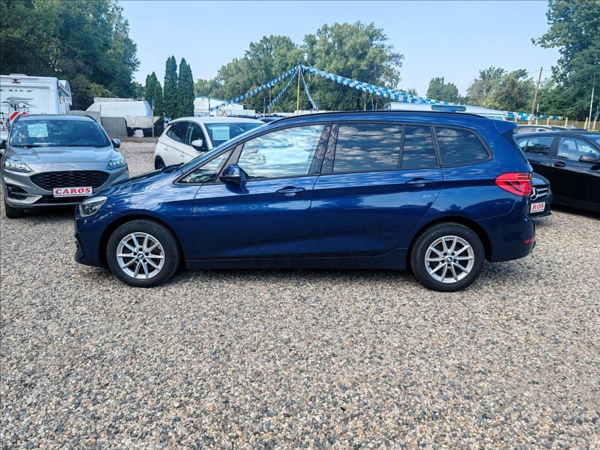 BMW Řada 2, 218iA,GranTourer,7míst, - fotka 3