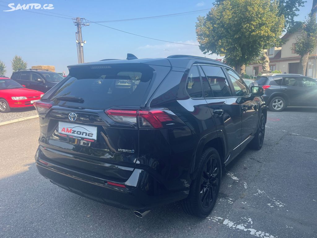 Toyota Rav4, fotka 7
