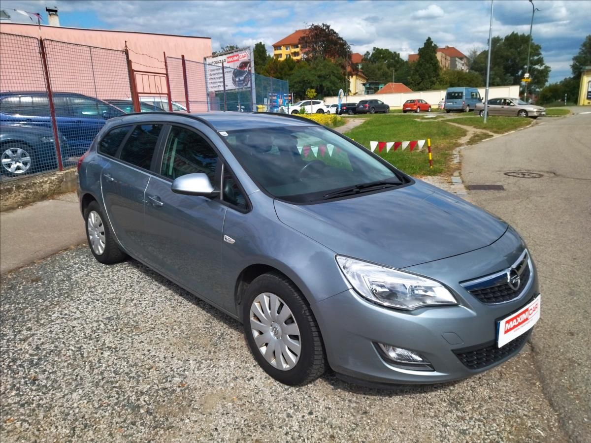 Opel Astra, 1,4 i 16V Sports Tourer - fotka 3