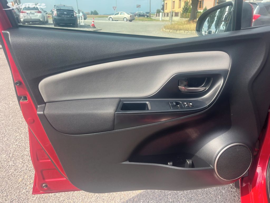 Toyota Yaris, fotka 23