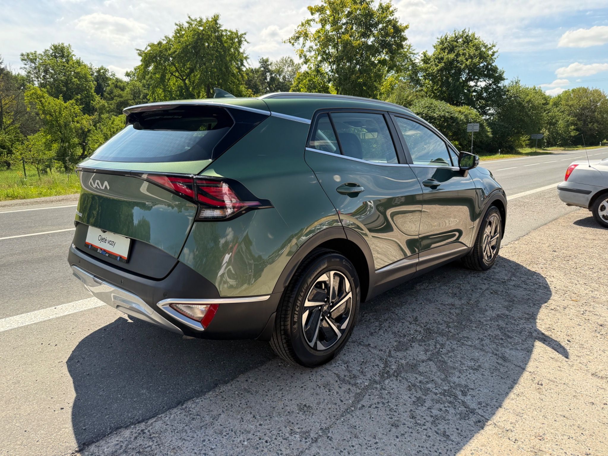 Kia Sportage, 1.6T-GDI Exclusive ČR záruka - fotka 2