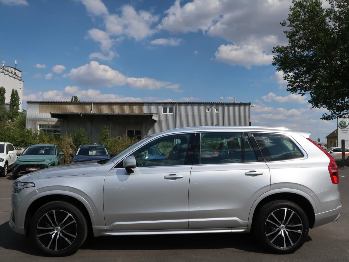 Volvo XC90, 2,0 B5,173kW,MomentumPro,1maj - fotka 6