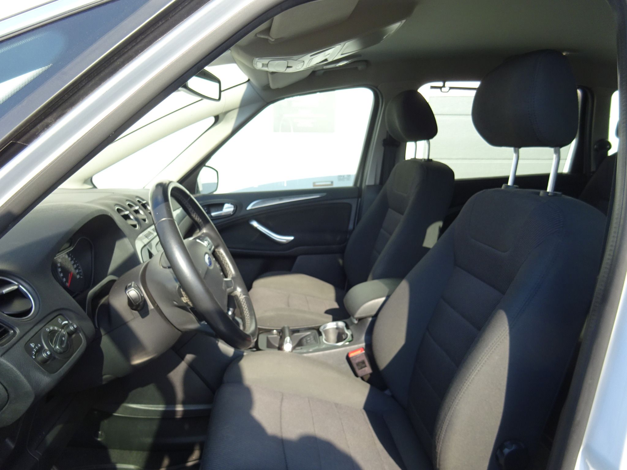 Ford S-MAX, 2.0 TDCi - fotka 5
