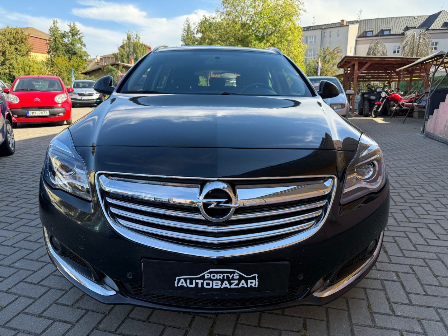 Opel Insignia, 2.0 CDTi  Kombi - fotka 6
