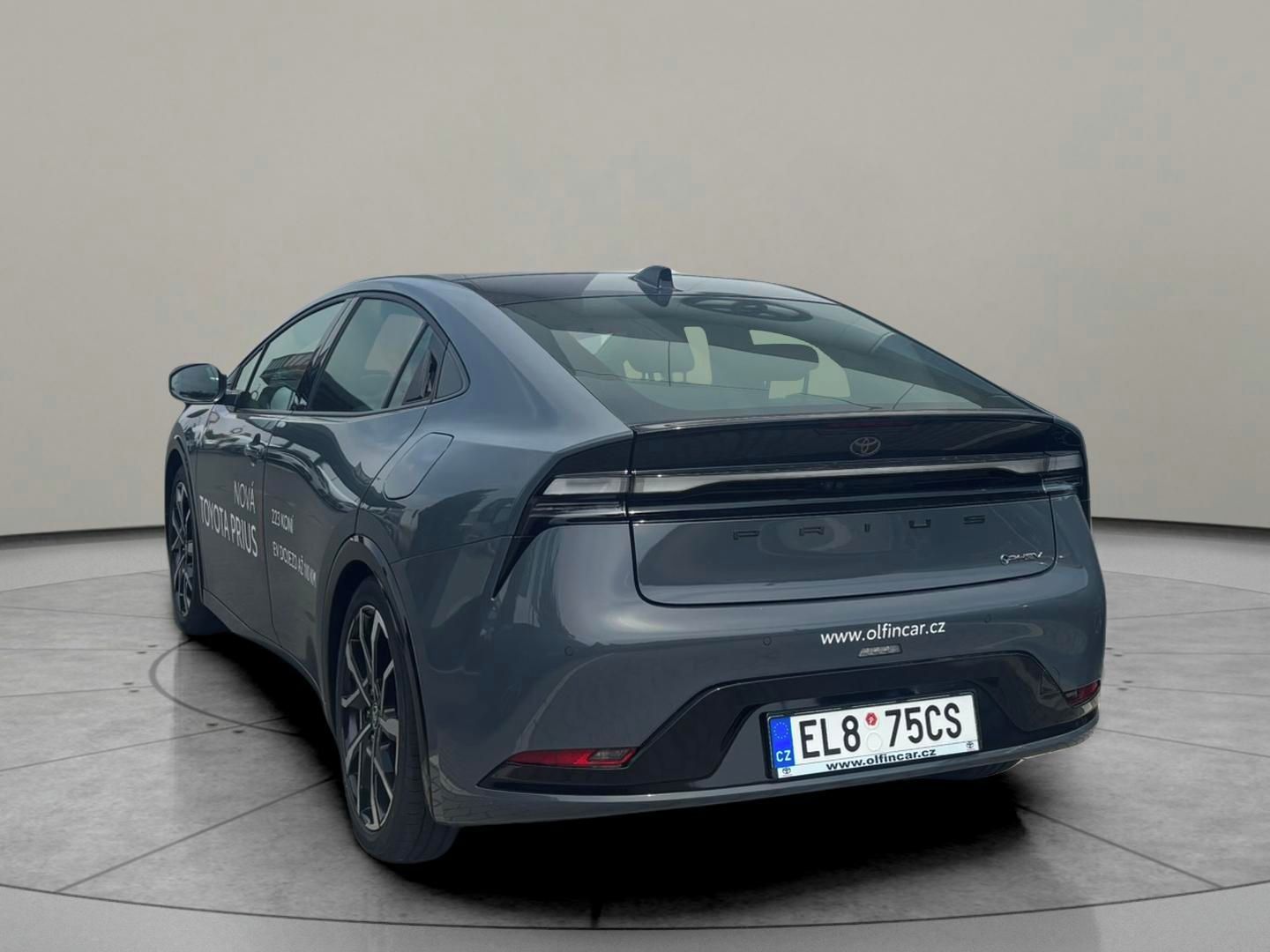 Toyota Prius, Prius Prestige Skyview 2.0PHEV - fotka 5