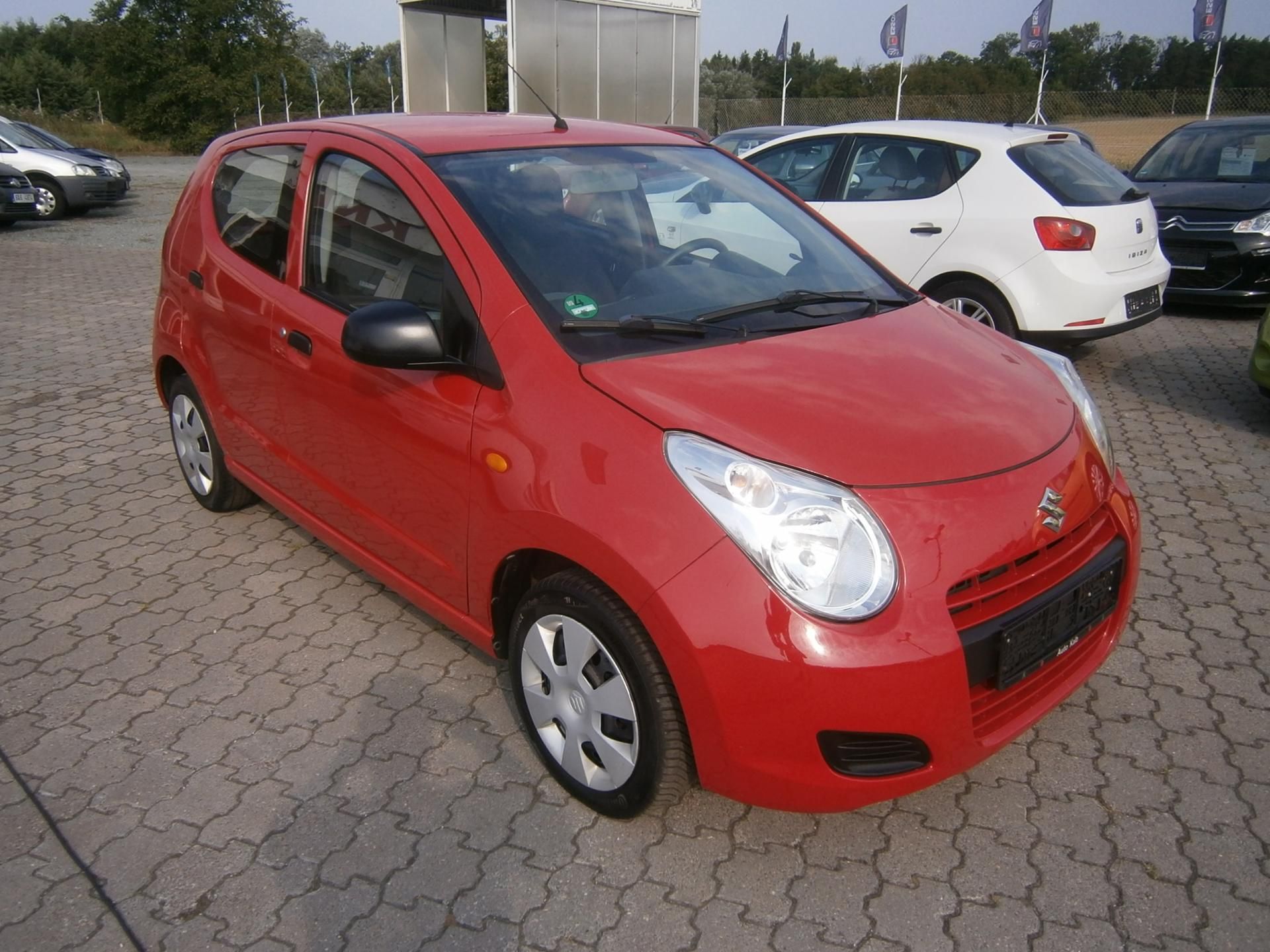 Suzuki Alto, 1.0i 50kw,1.maj.serviska