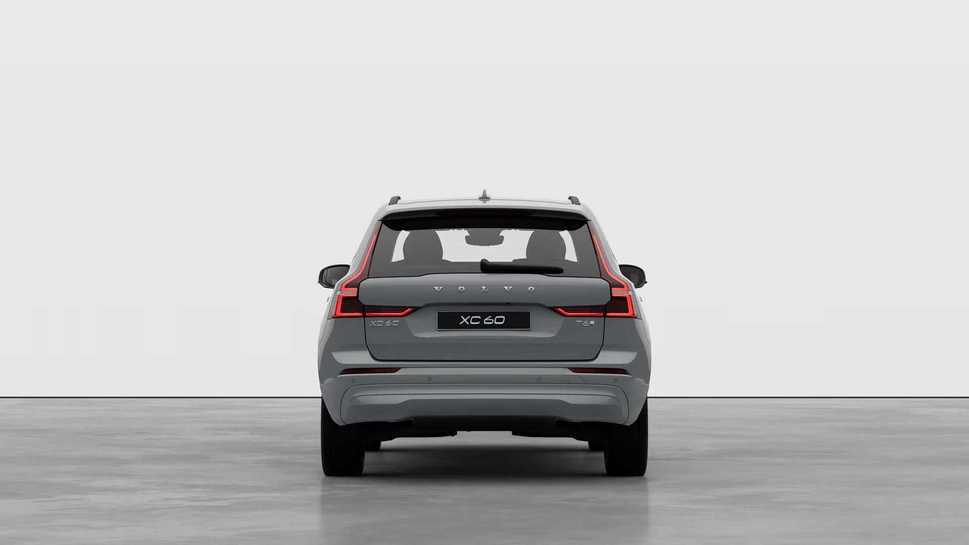 Volvo XC60, CORE, T6 AWD, 186+107 kW / 253 - fotka 3