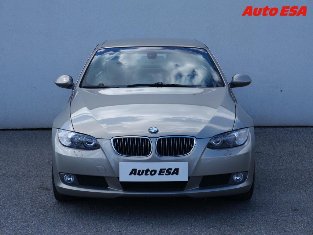 BMW Řada 3, 2.5d 325d,AC,TZ,xenon - fotka 2