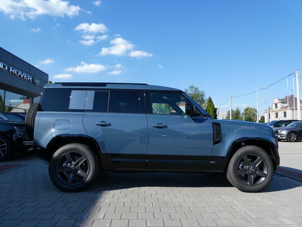 Land Rover Defender, 110 3,0 X-Dynamic SE D250 - fotka 6
