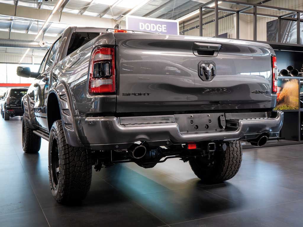 Dodge Ram, 5.7 eTorque Sport 6" Lift - fotka 3