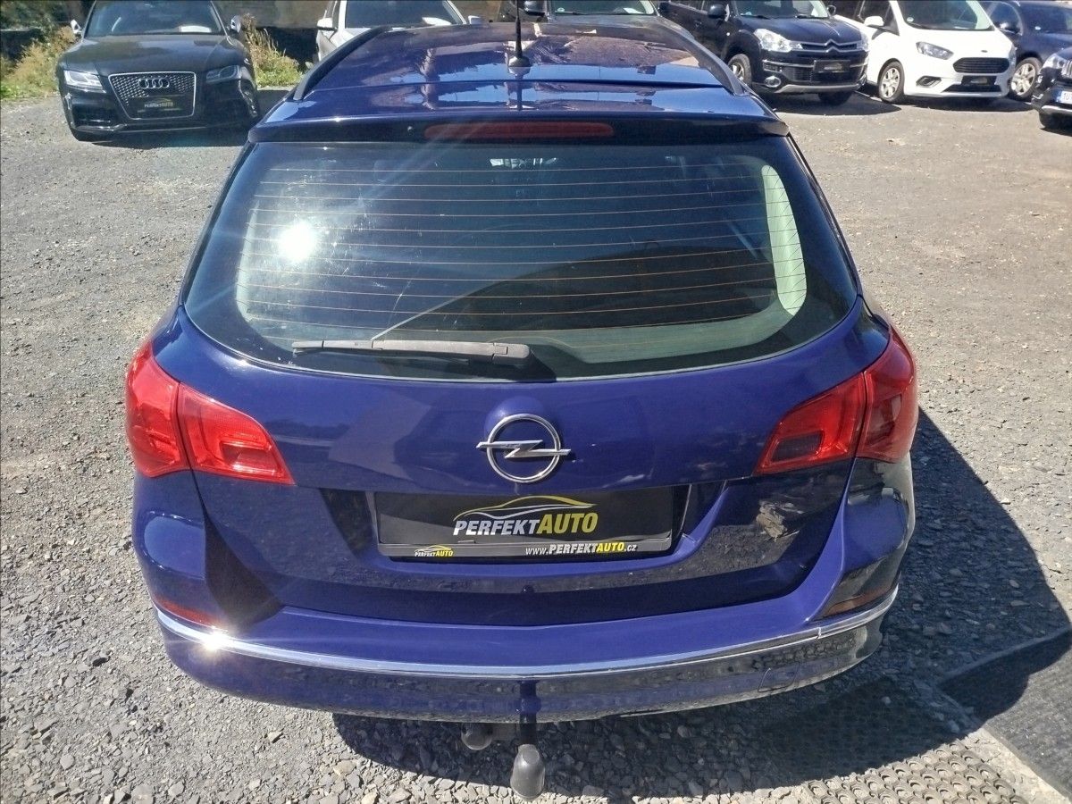 Opel Astra, 1,6 i 85kW ENJOY - fotka 5