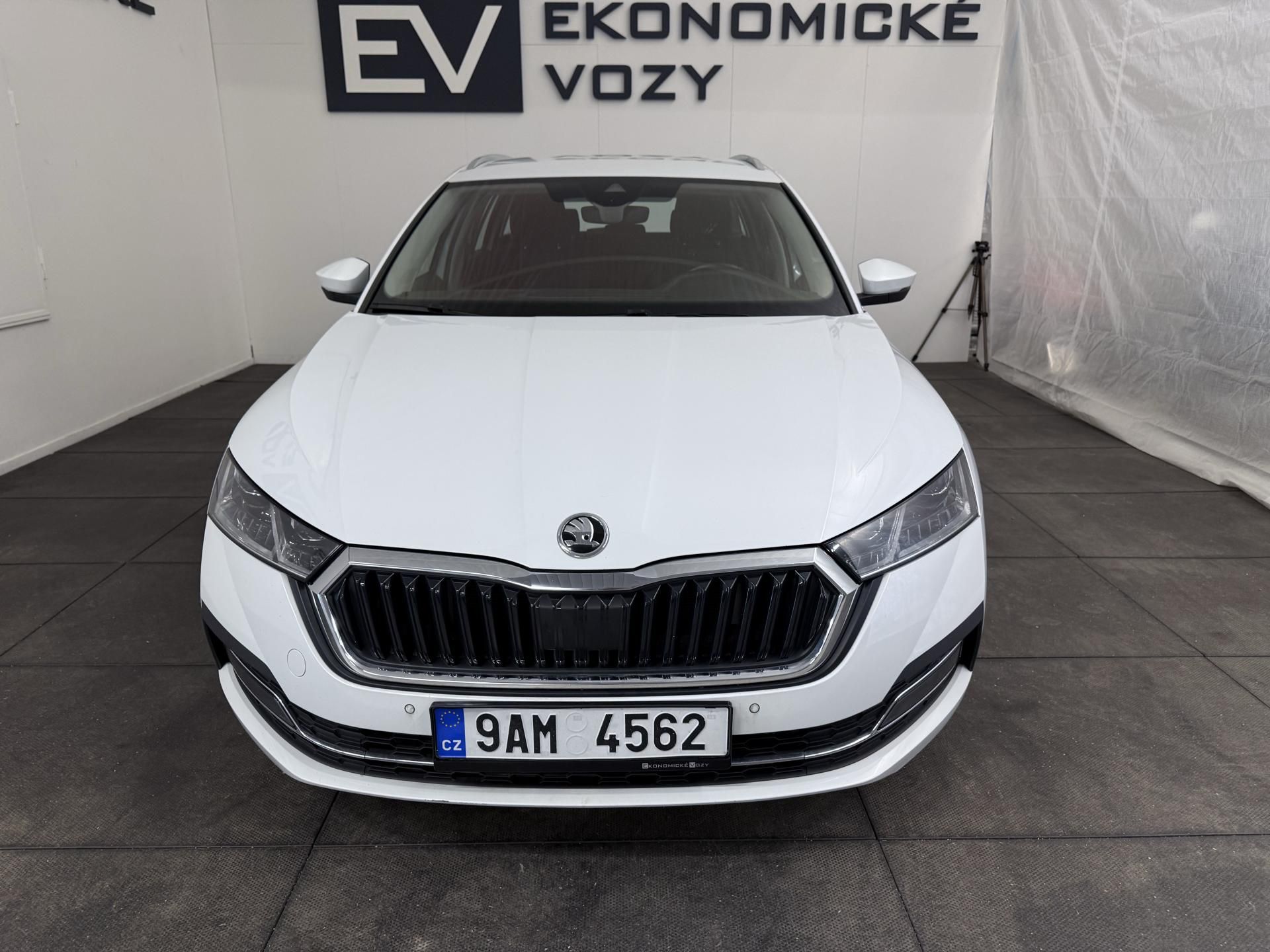 Škoda Octavia, 2.0 Tdi, Style.ČR,ACC,LED - fotka 3
