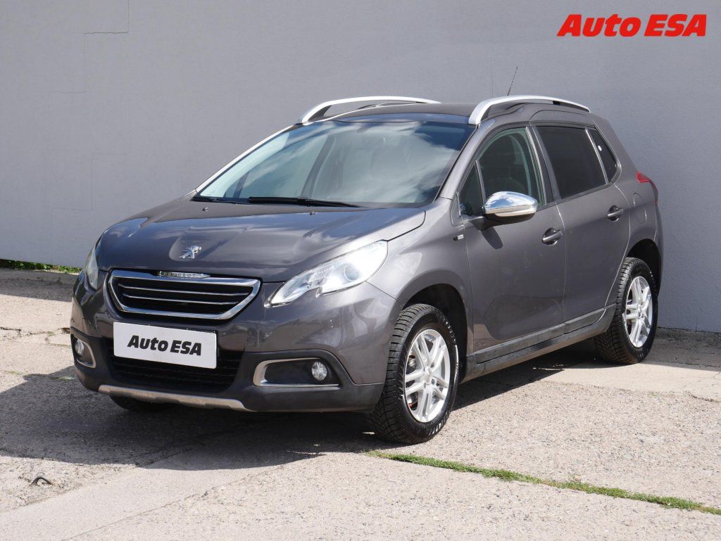 Peugeot 2008, 1.2i,AC,temp - fotka 3