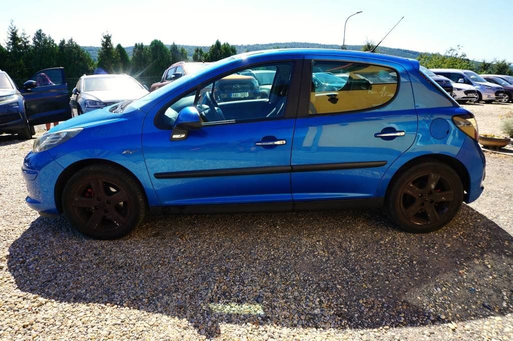 Peugeot 207, 207 1,6 16V 80 kW - fotka 3