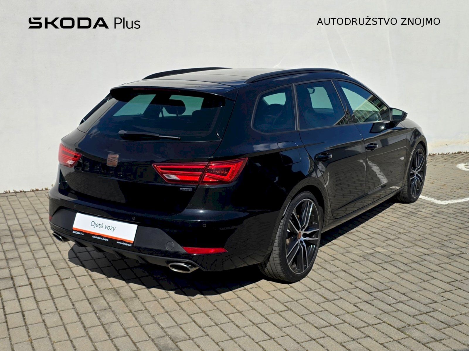Cupra Leon, 2,0TSI 221KW DSG 4X4 CUPRA - fotka 2