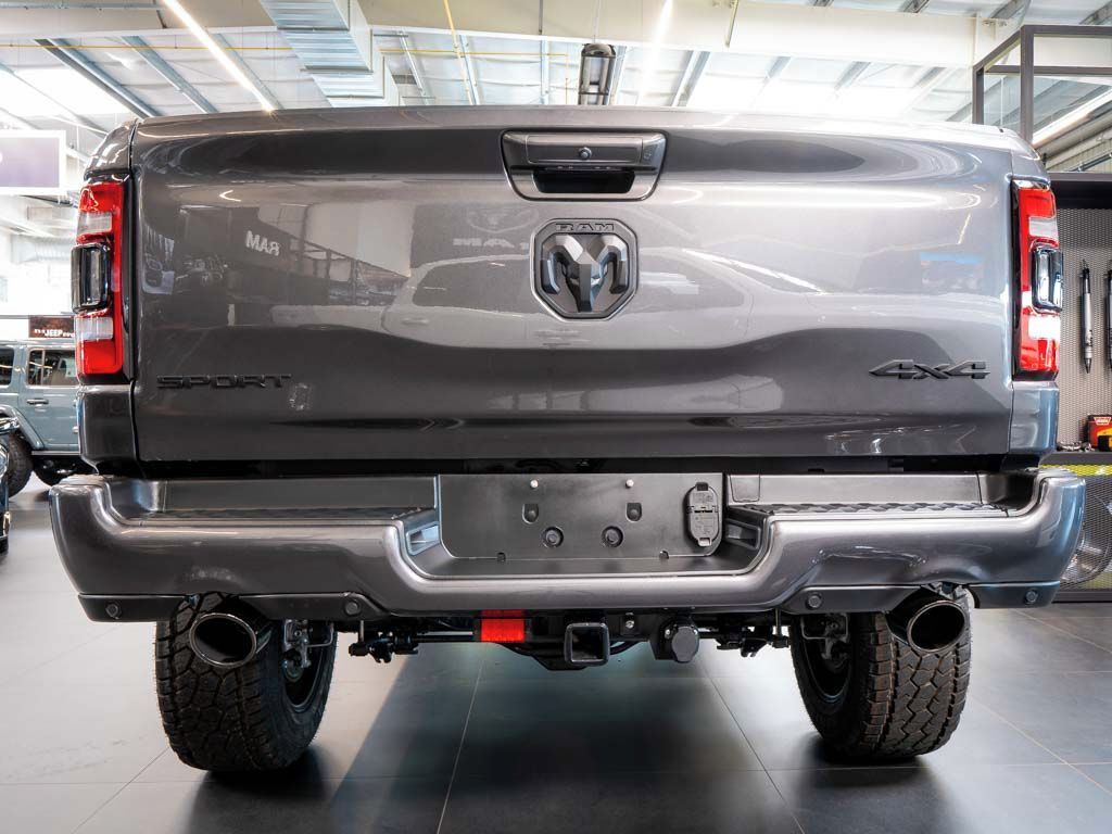Dodge Ram, 5.7 eTorque Sport 6" Lift - fotka 4