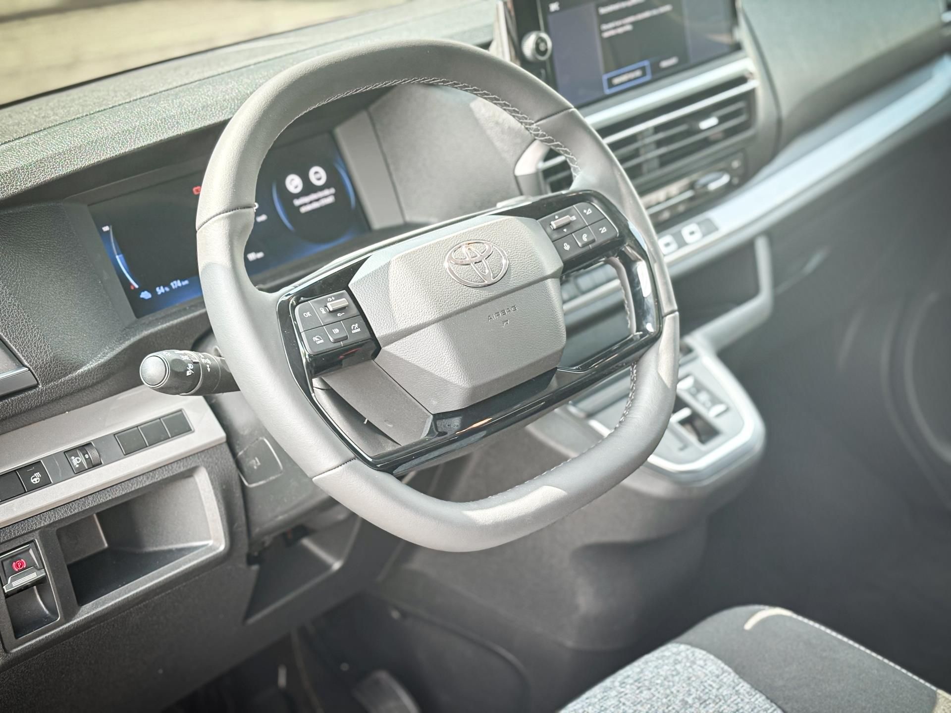 Toyota Proace Verso, BEV  Full Electric, E-Toggle, - fotka 5