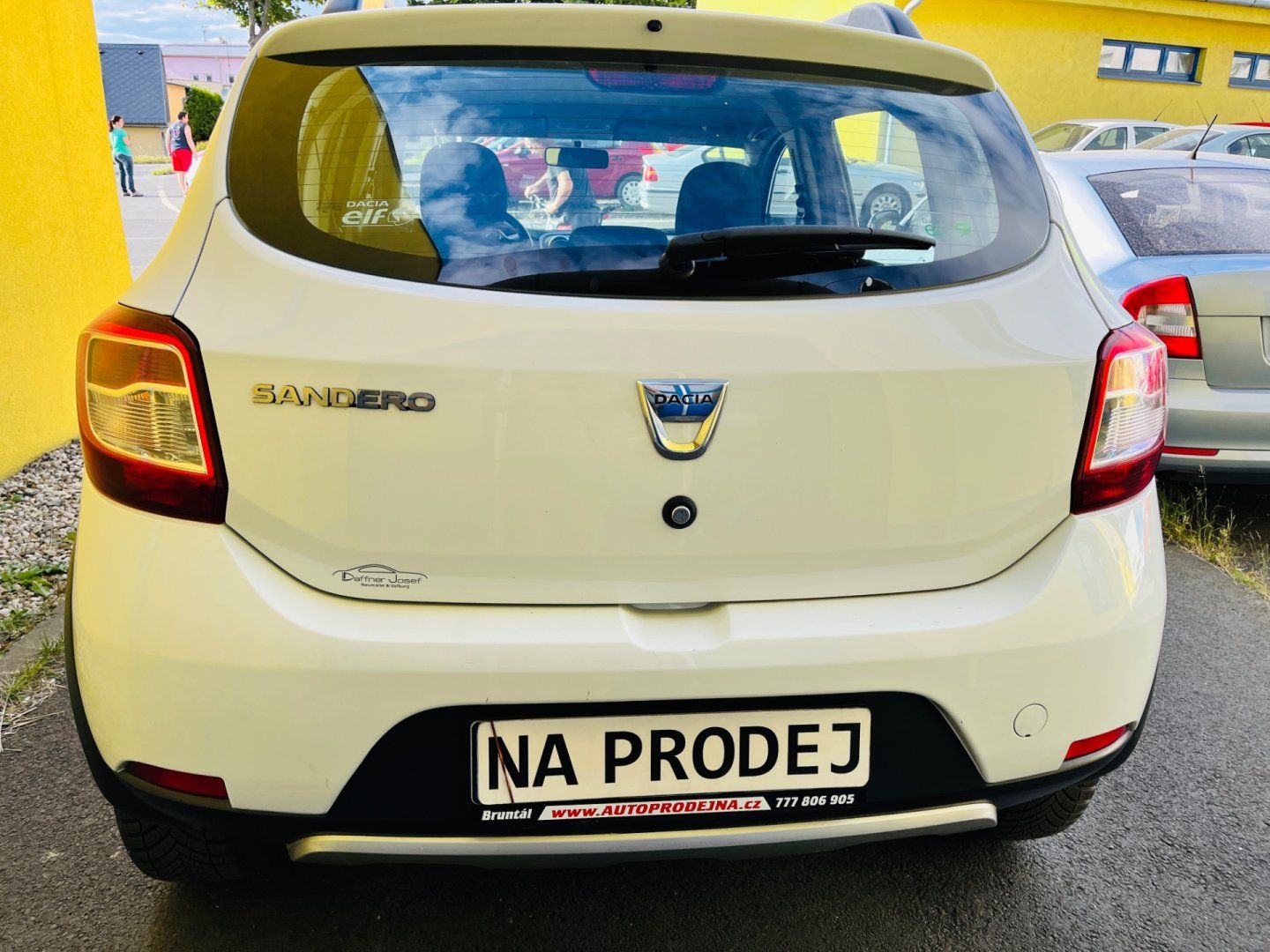 Dacia Sandero, STEPWAY 0.9 i BENZÍN KLIMA - fotka 5