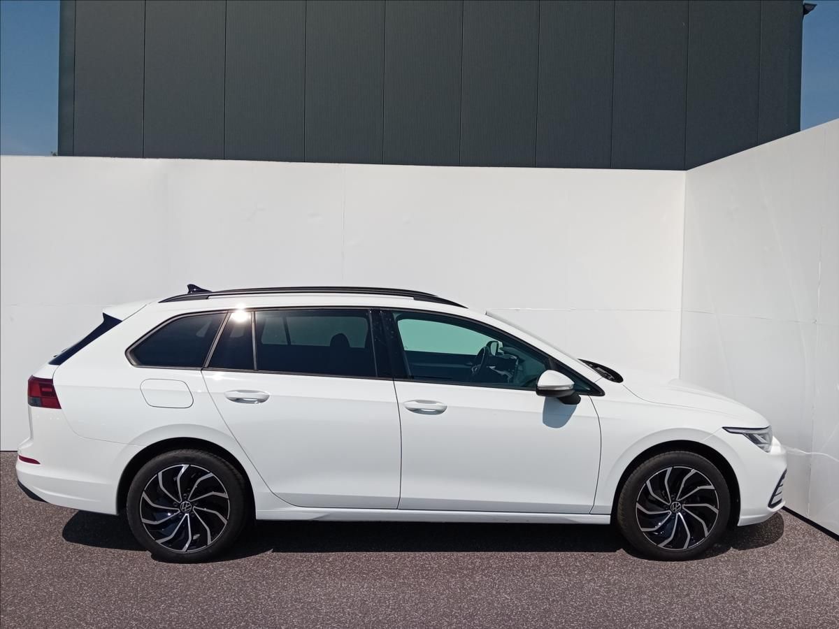 Volkswagen Golf Variant, 1,0 TSi 81 kW LIFE  8 - fotka 3