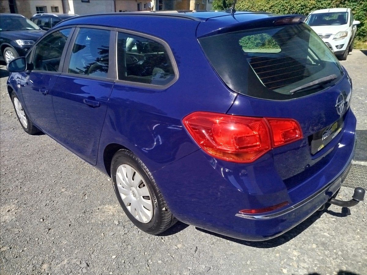 Opel Astra, 1,6 i 85kW ENJOY - fotka 4