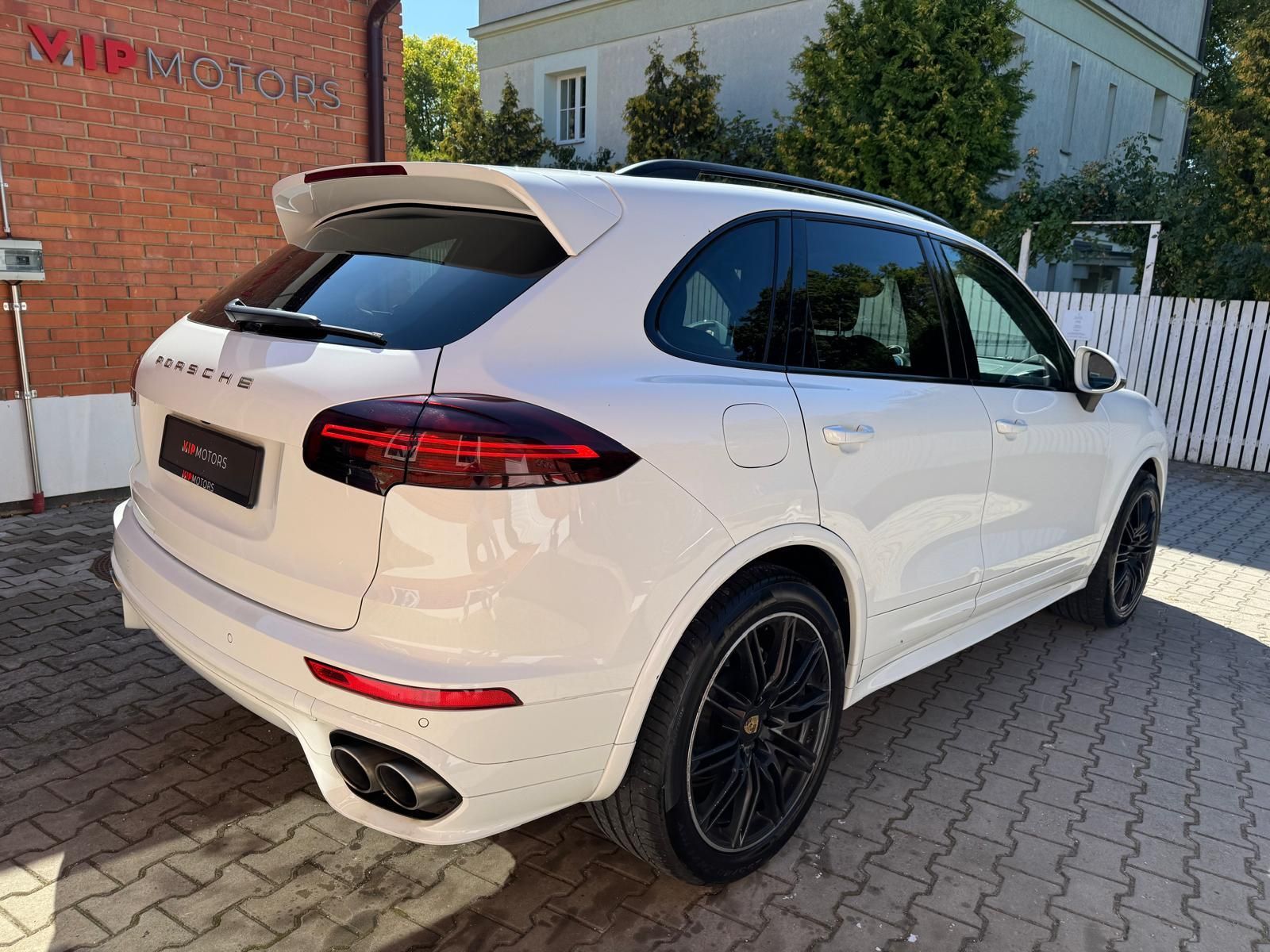 Porsche Cayenne, 4.2 TDi V8 PANO BOSE R21 - fotka 5