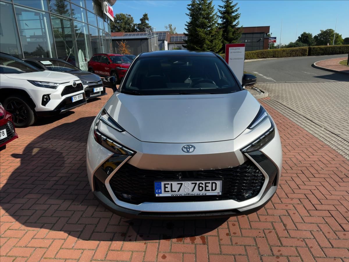 Toyota C-HR, 2,0 PHEV Tokyo Edition - fotka 3