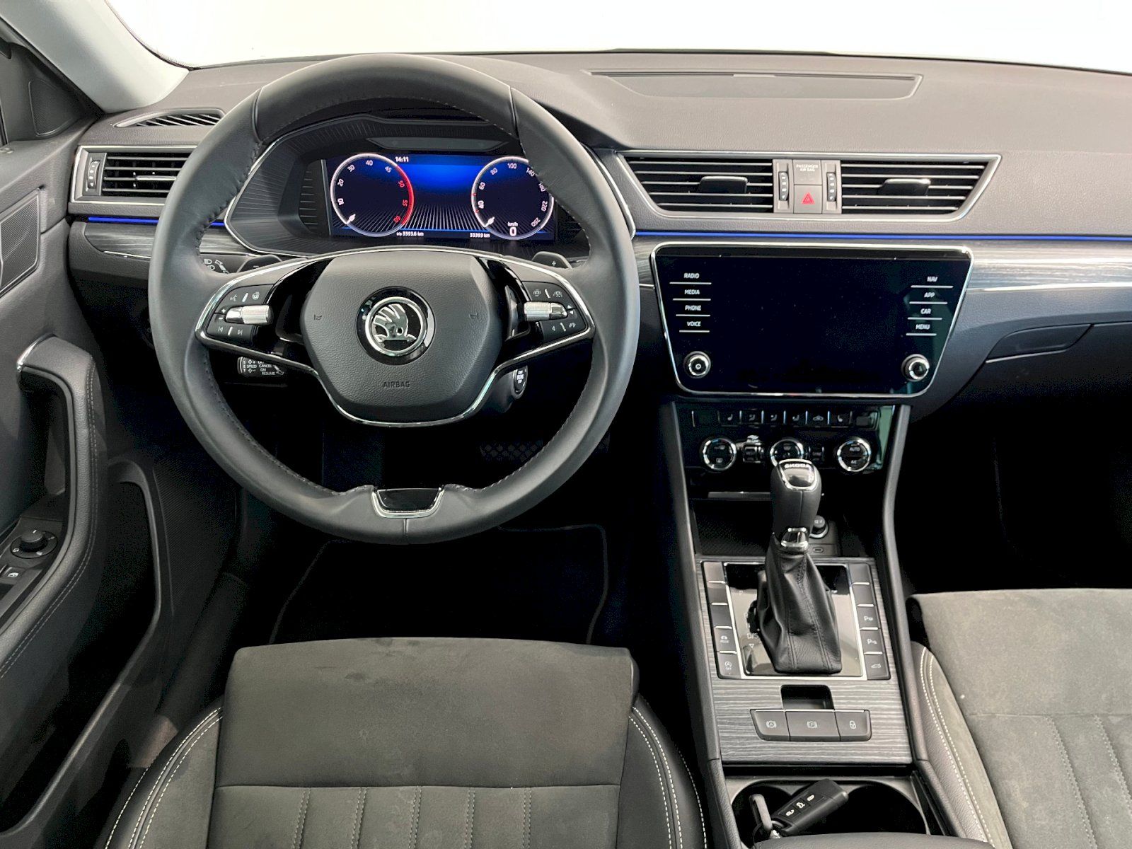 Škoda Superb, Combi 2.0 TDI 110 kW 7DG Style - fotka 5