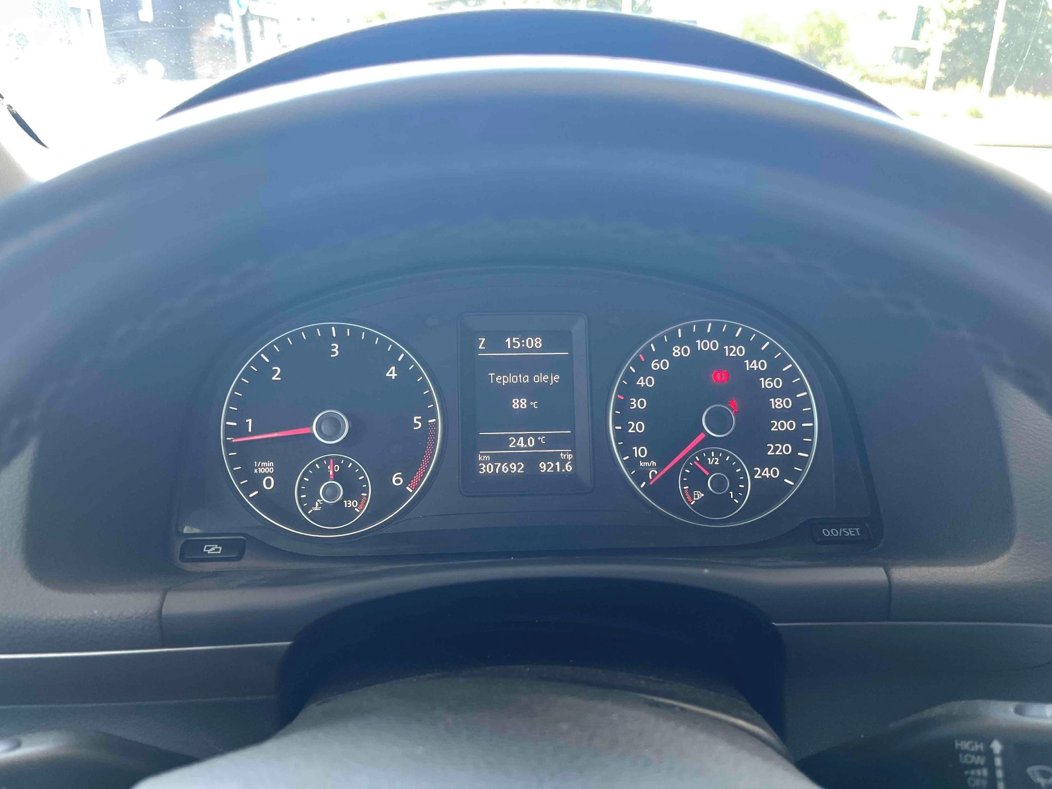 Volkswagen Touran - fotka 2