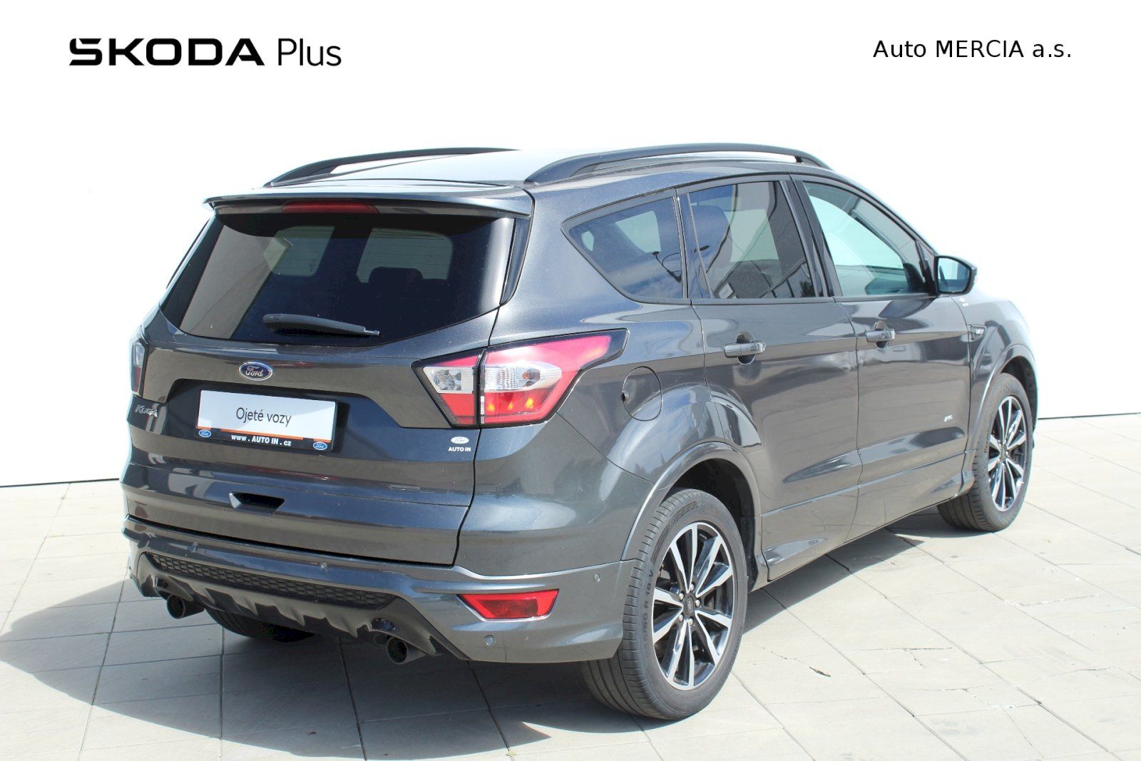 Ford Kuga, ST-Line 2.0 TDCi AWD 132kW Pow - fotka 2