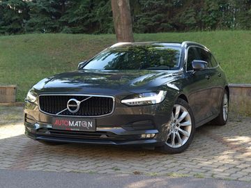 D4 AWD Diesel NezTopení Záruka
