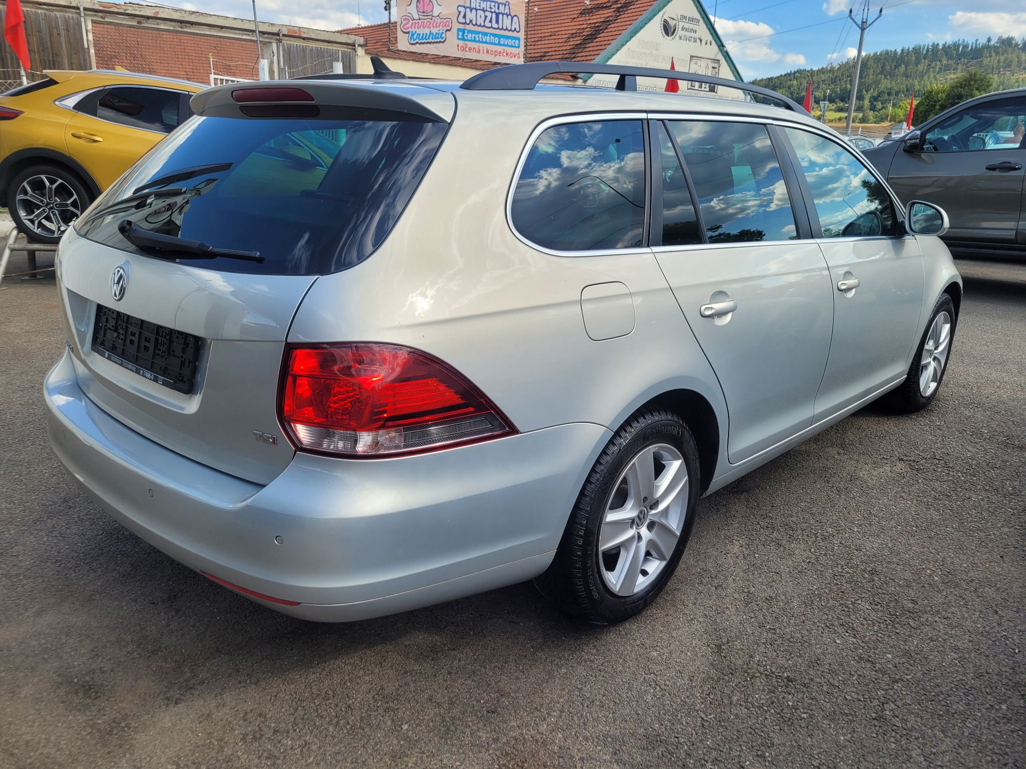 Volkswagen Golf Variant, 1, 4 TSI 90 KW Comfortline - fotka 4