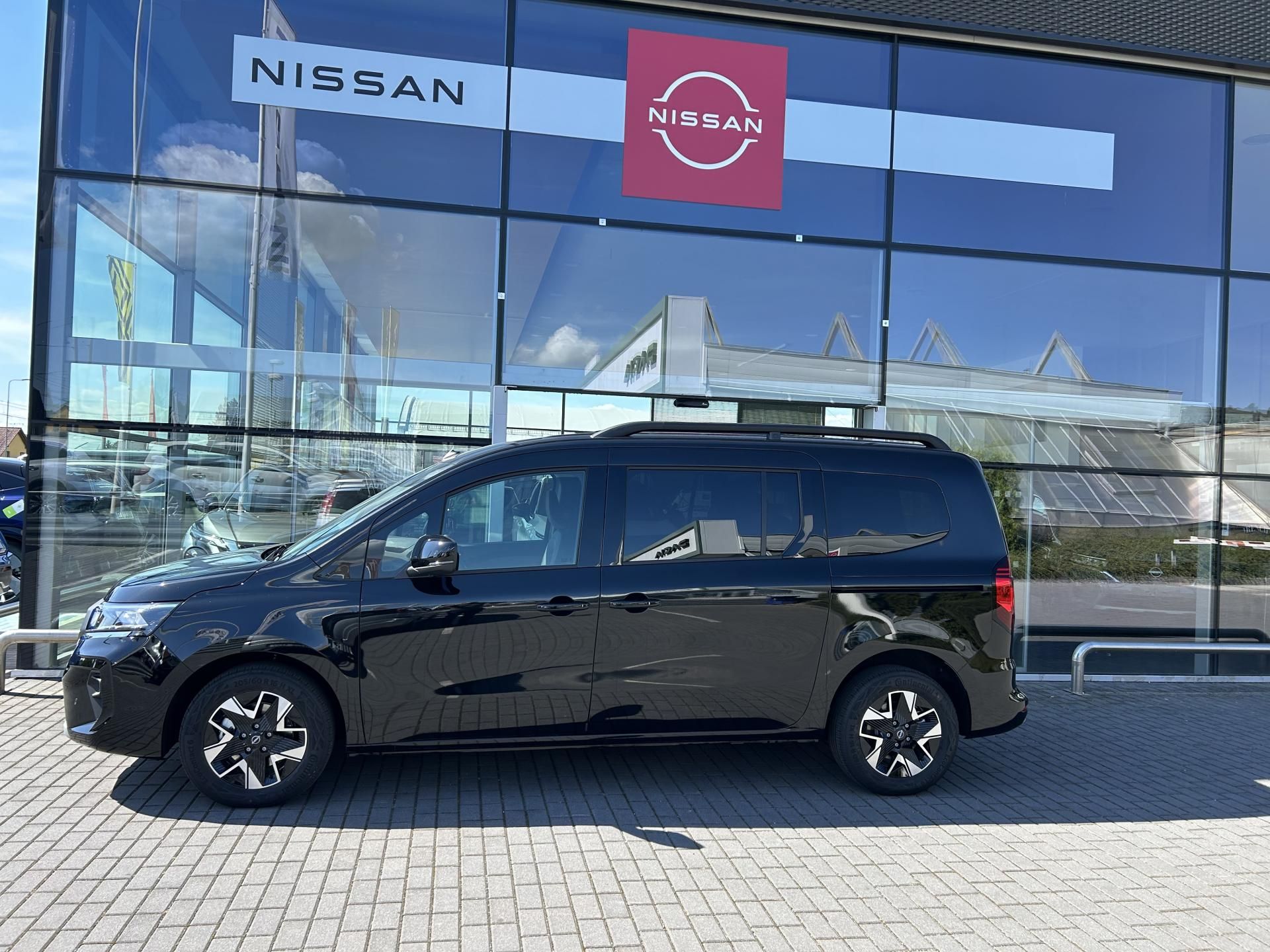 Nissan Townstar, TEKNA L2 1.3 DIG-T 131K MT 6 - fotka 3