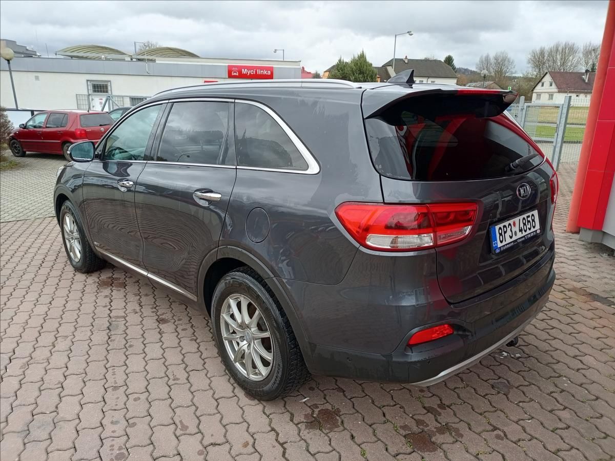 Kia Sorento, 2,2 CRDi 4x4 147 kW Premium Au - fotka 4