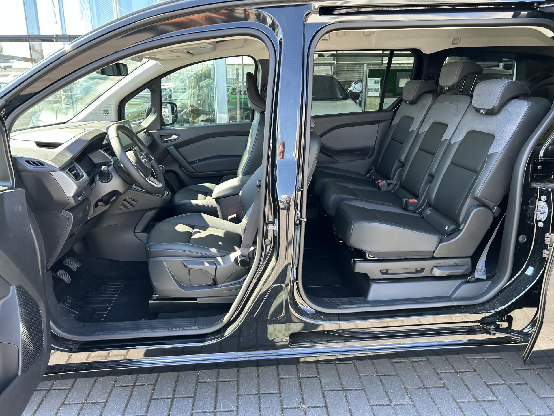 Nissan Townstar, TEKNA L2 1.3 DIG-T 131K MT 6 - fotka 6