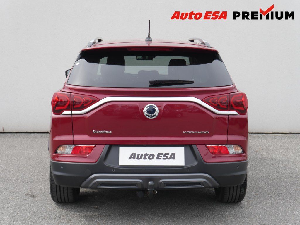 SsangYong Korando, 1.5 T-GDi,1.maj,ČR,LED - fotka 5