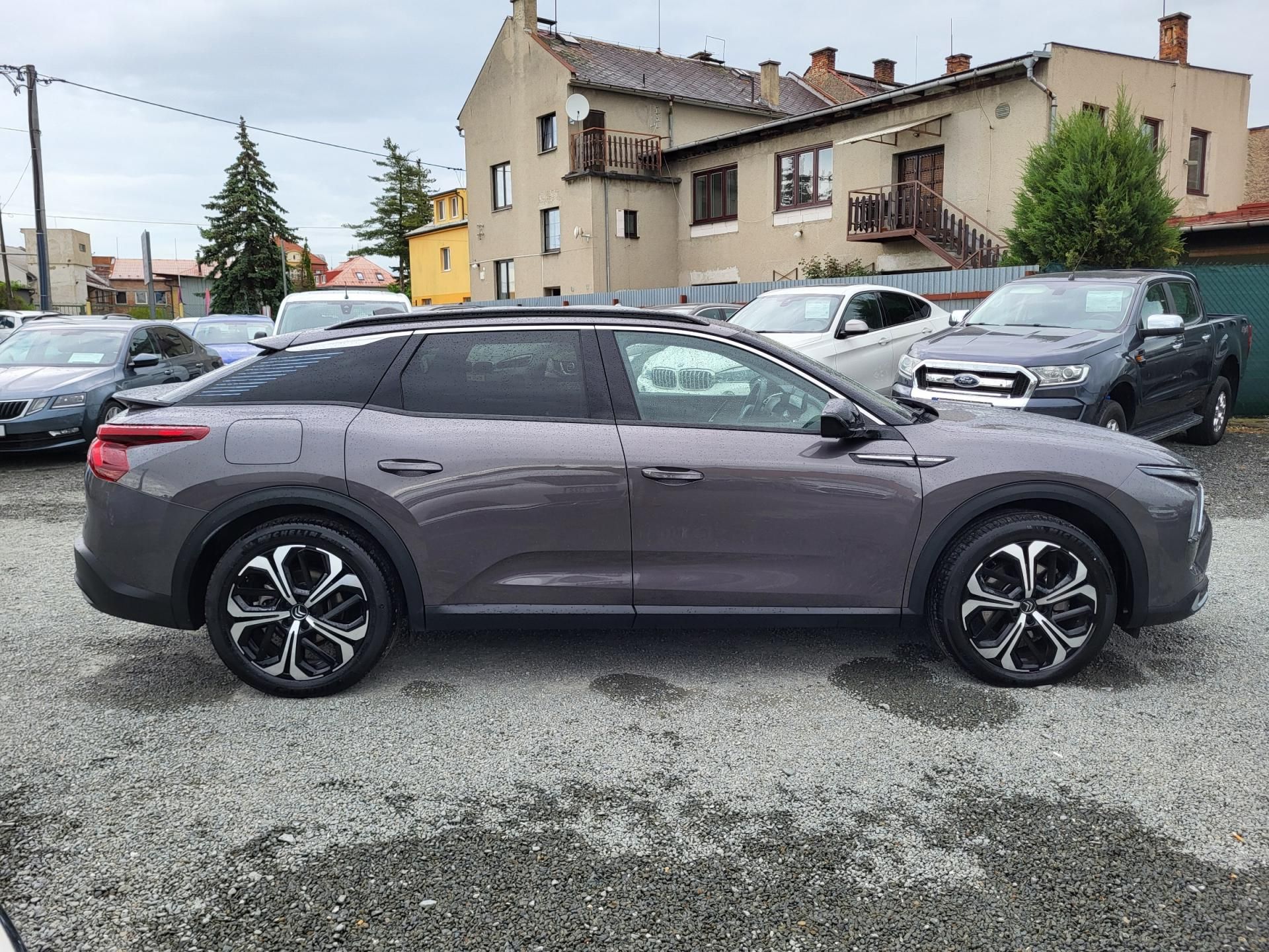 Citroën C5 X, 1.6 Hybrid 225k EAT8 MAX - fotka 5