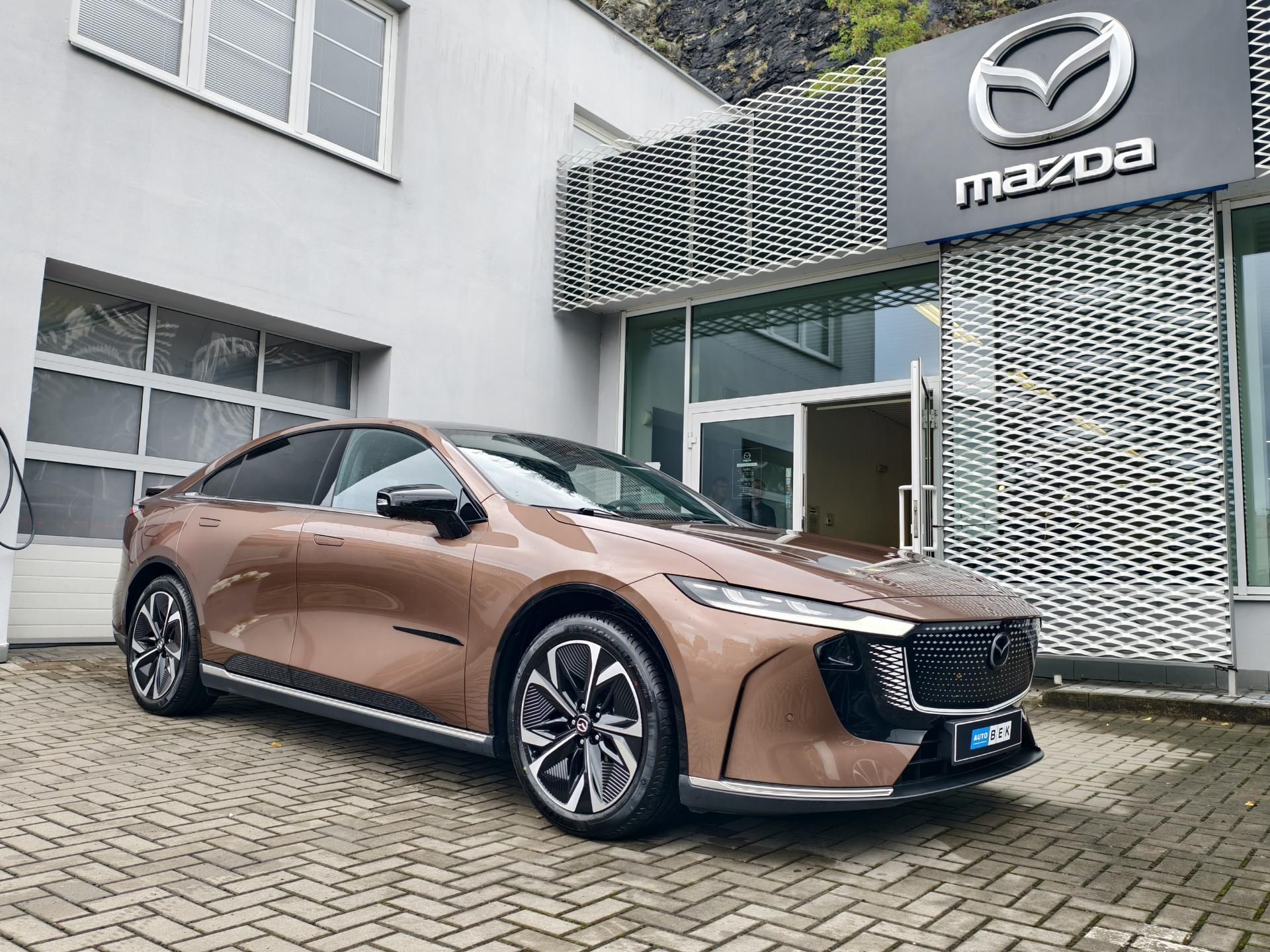 Mazda 6e, Takumi-Plus 80kw ,,TOP CENA" - fotka 5