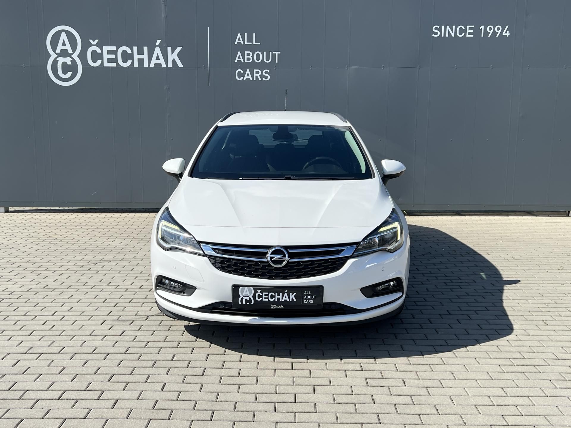 Opel Astra, 1.6 CDTi*81KW*Enjoy - fotka 2