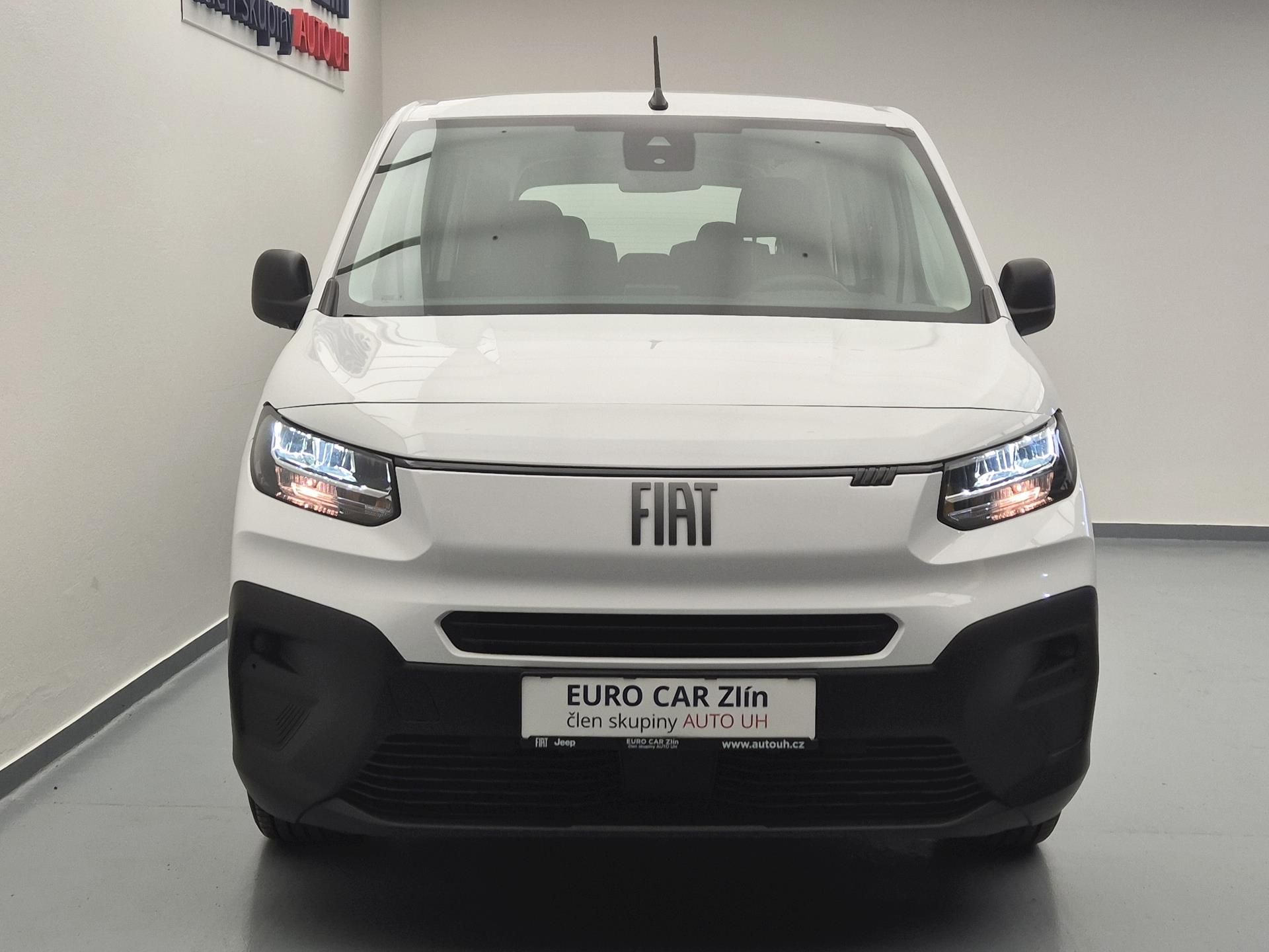 Fiat Dobló, 1.2 Panorama Maxi  Turbo 81 kW - fotka 2