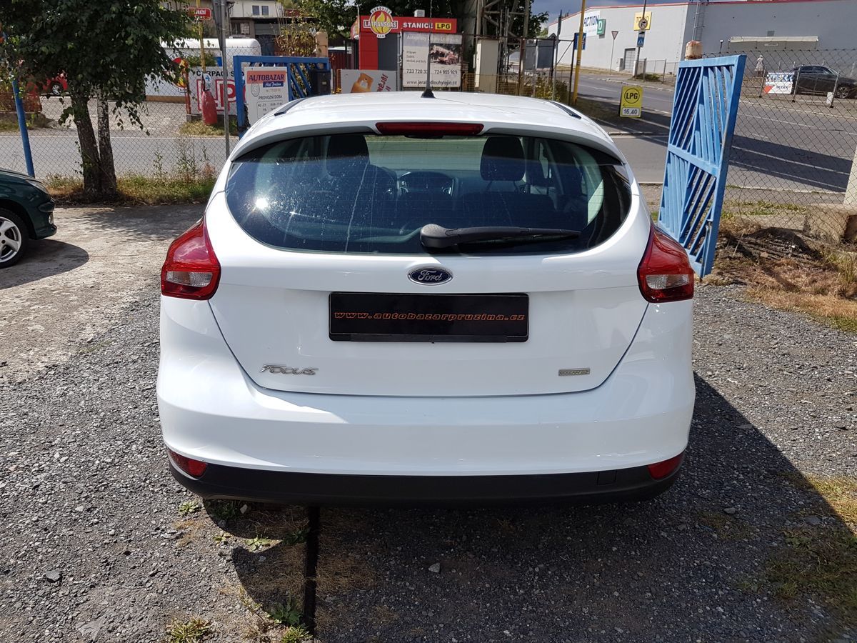 Ford Focus, 1.0i 74KW NOVÉ ROZVODY - fotka 5