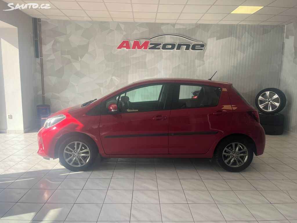 Toyota Yaris, fotka 11