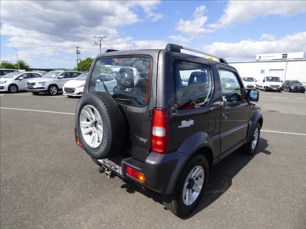 Suzuki Jimny, 1,3 4x4, Klima  Style - fotka 3