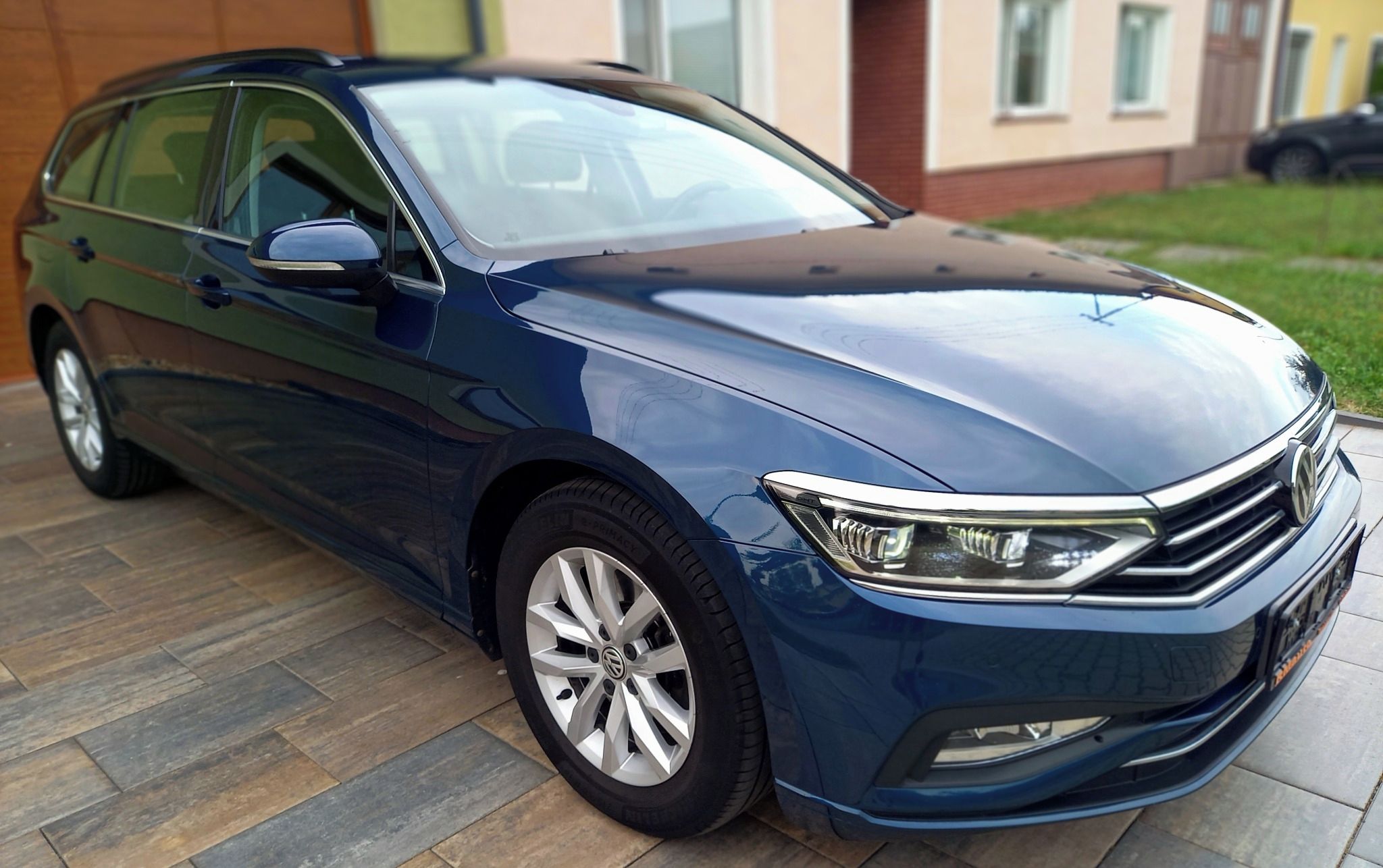 Volkswagen Passat, Passat variant 1.6 TDI 88 kw - fotka 3