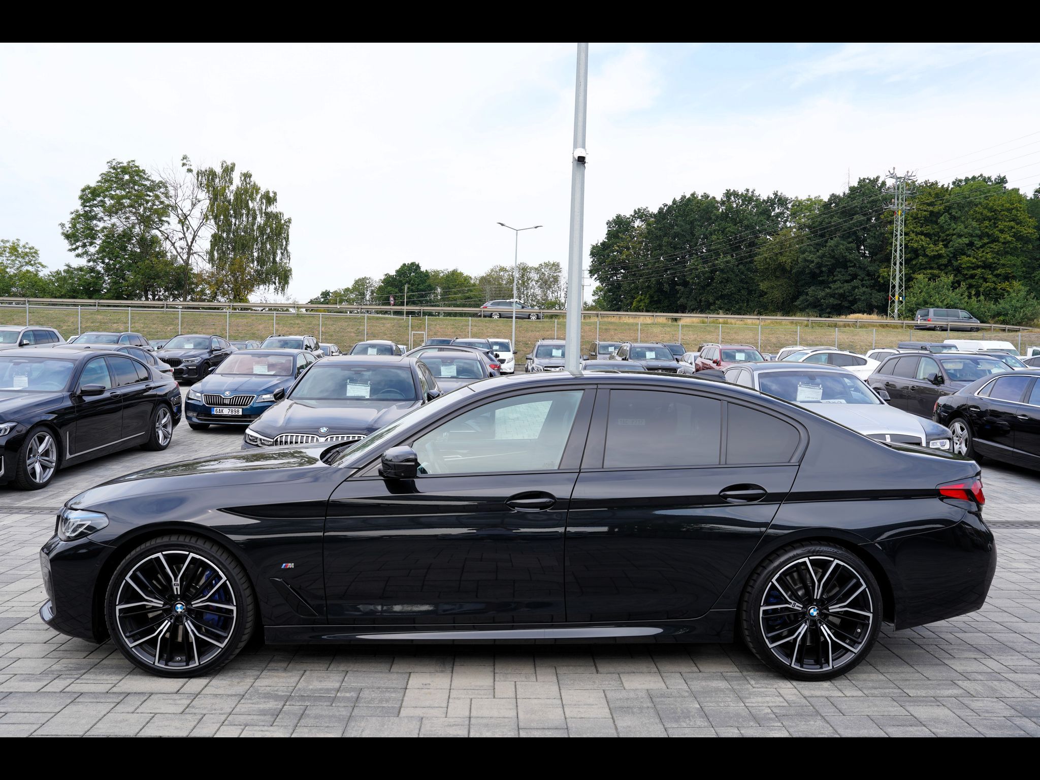 BMW Řada 5, 540d xDrive M sport/Lasery - fotka 3
