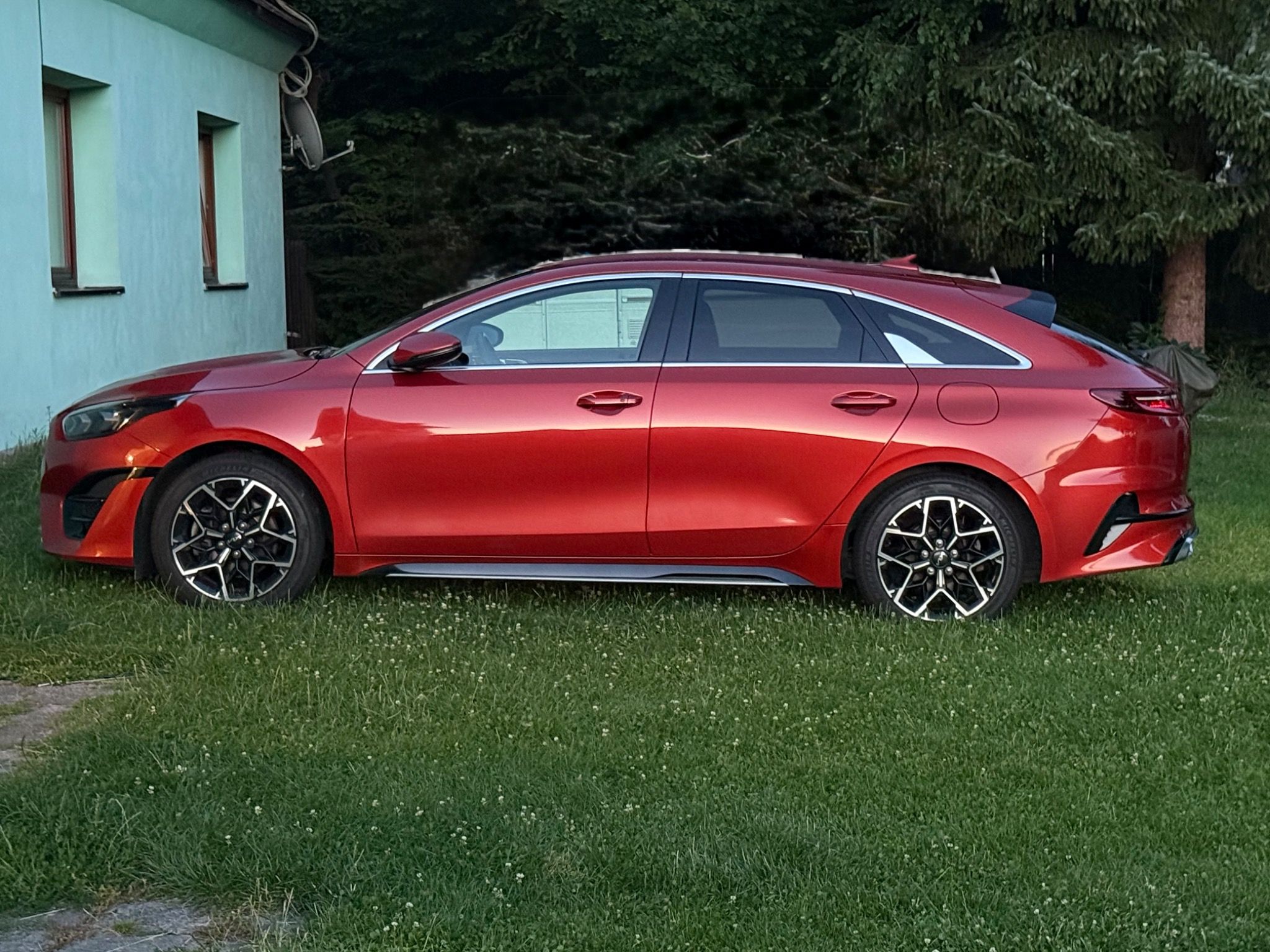 Kia ProCeed, 1.5T-GDI - fotka 4