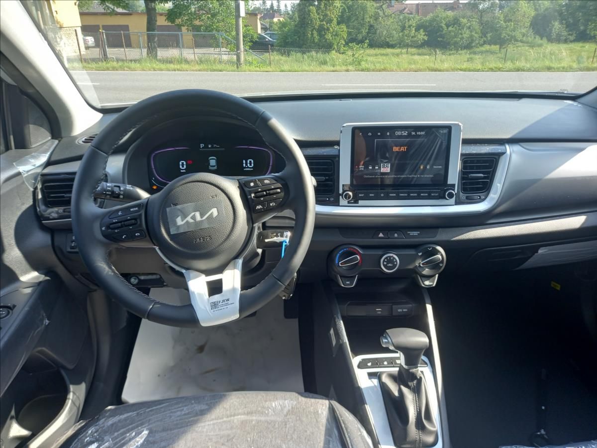 Kia Stonic, 1,0 T-GDi  7DCT SPIN - fotka 5