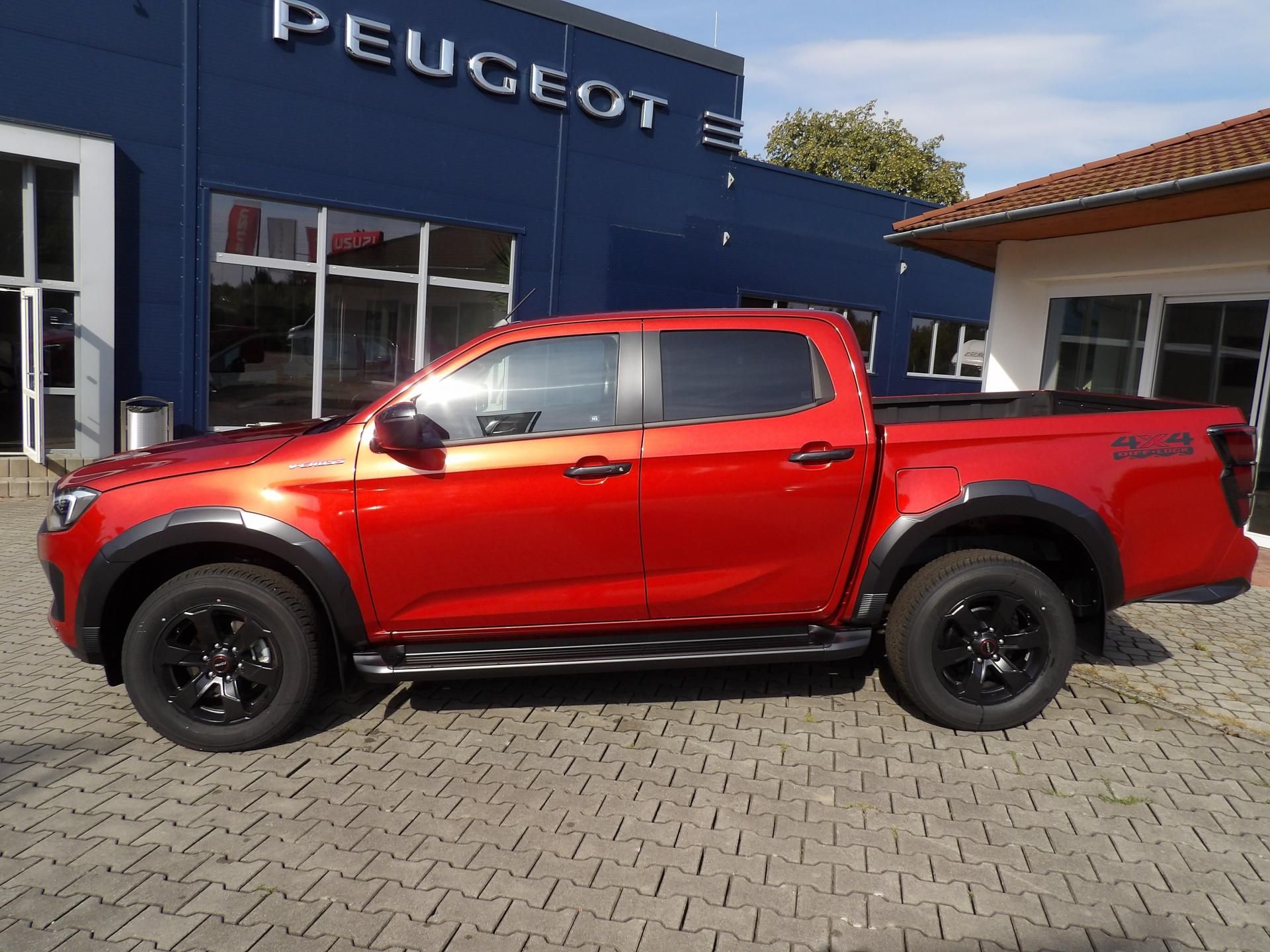 Isuzu D-Max, Double Cab 4x4 V-CROSS A/T - fotka 6