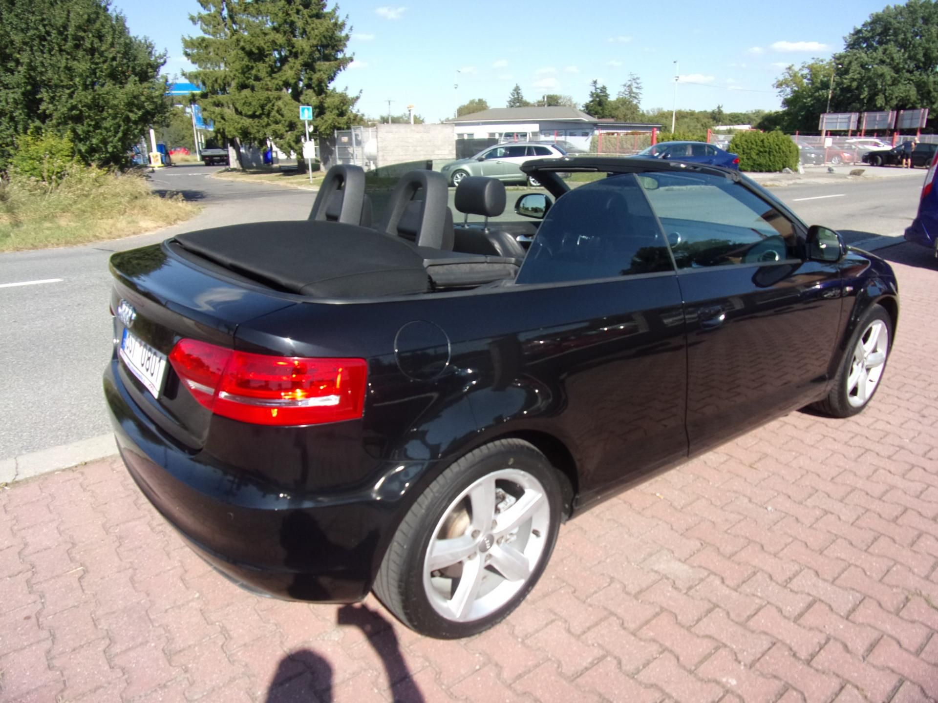 Audi A3, 2,0TFSi CABRIO S-Line 147kW - fotka 5