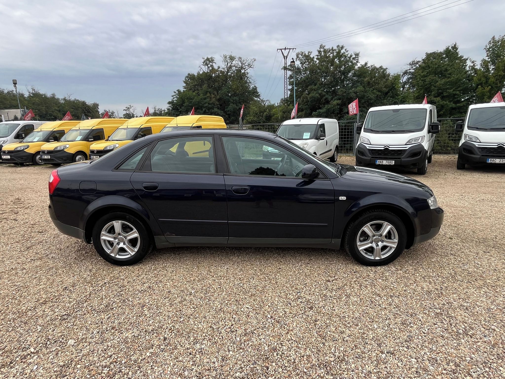 Audi A4, 1.9TDI 74KW*KLIMA* - fotka 6